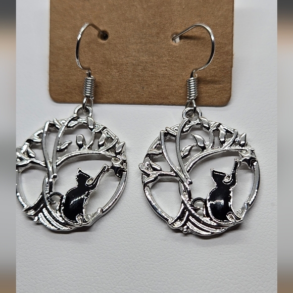 Silver Tonw Black Cat Reach Tree Of Life Necklace Earrings Set - Picture 9 of 16